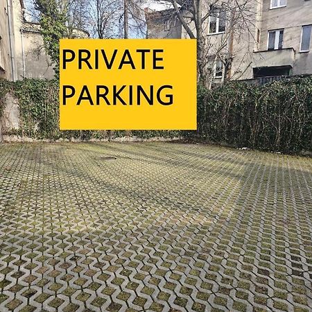 Urabn Apartments Studio With Garden No 2A Chorzow Katowice Free Private Parking, Self Check-In ภายนอก รูปภาพ